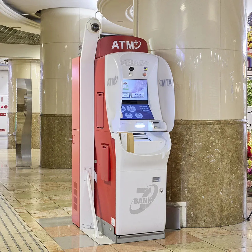 SEVENBANK ATM NEWS PARK [L]